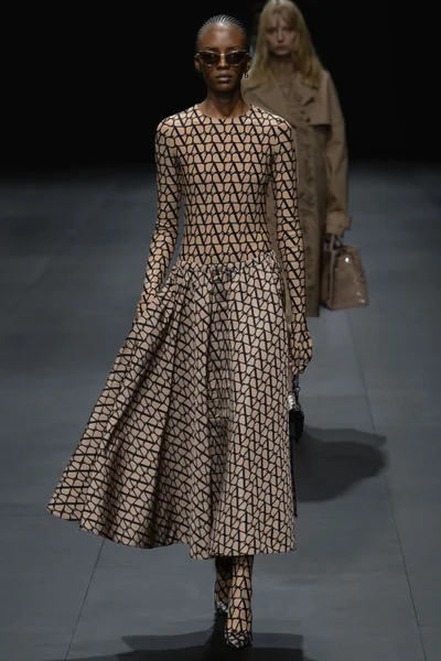 Look 39
